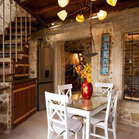 Вилла Dioni Stone House Petrokefalo Экстерьер фото
