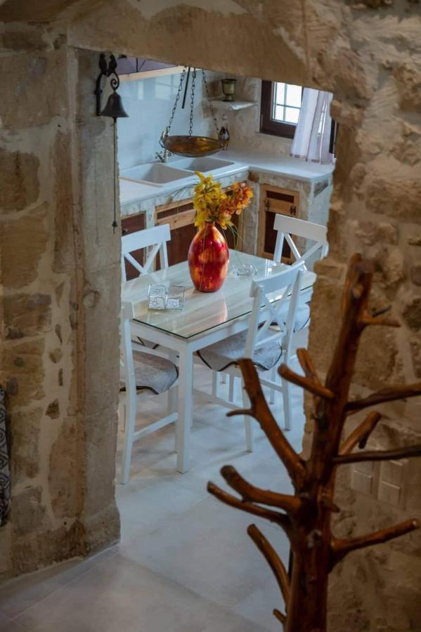 Вилла Dioni Stone House Petrokefalo Экстерьер фото